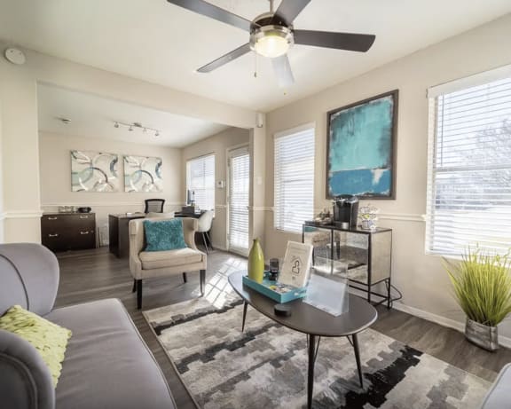 Photo Gallery Image