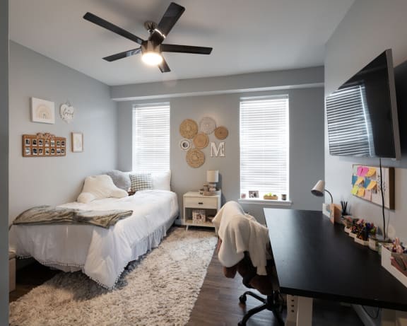Photo Gallery Image