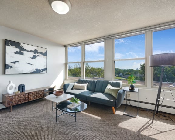 Photo Gallery Image
