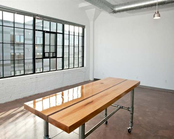 Photo Gallery Image
