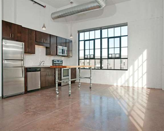 Photo Gallery Image