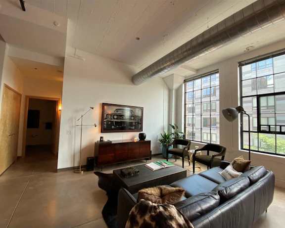 Photo Gallery Image