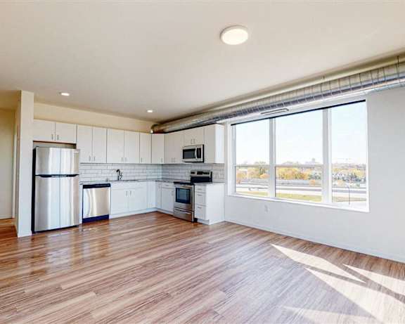 Photo Gallery Image