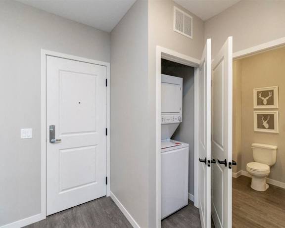 Photo Gallery Image