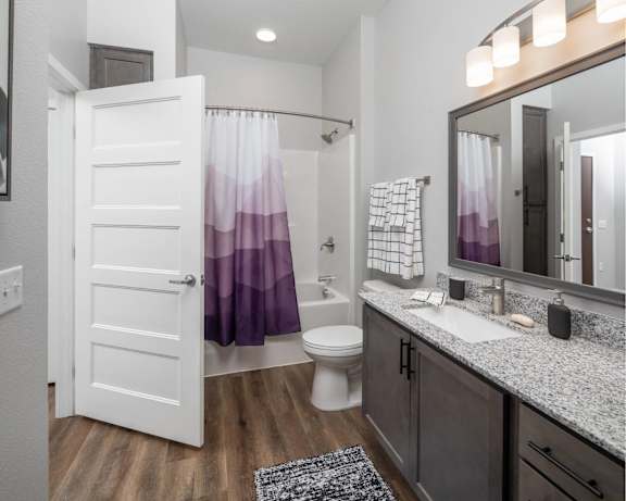 Photo Gallery Image