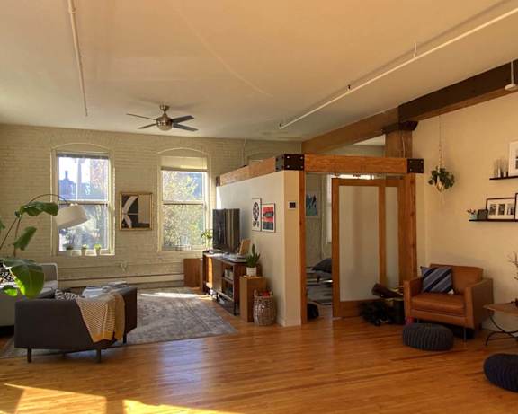 Photo Gallery Image
