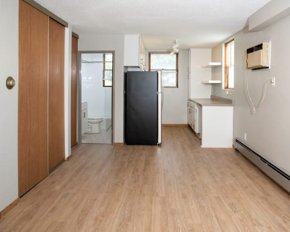 Photo Gallery Image