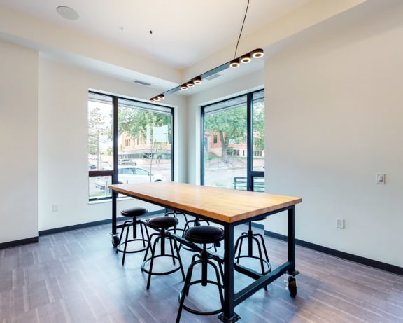 Photo Gallery Image