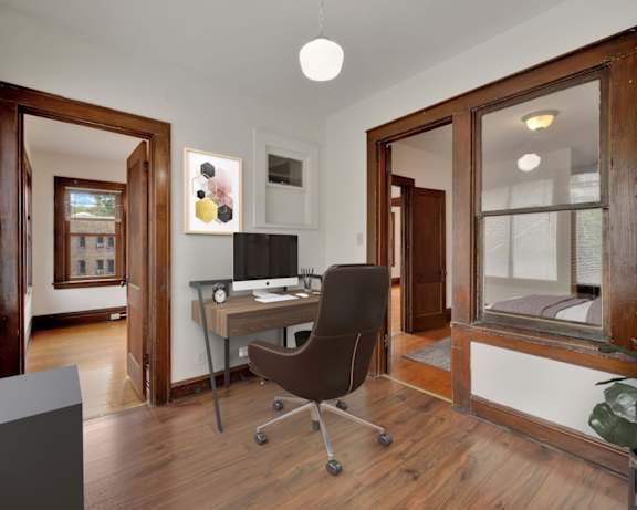 Photo Gallery Image