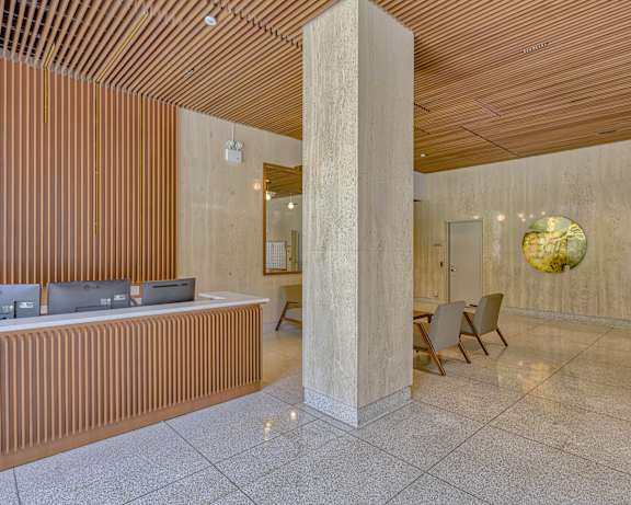 Photo Gallery Image