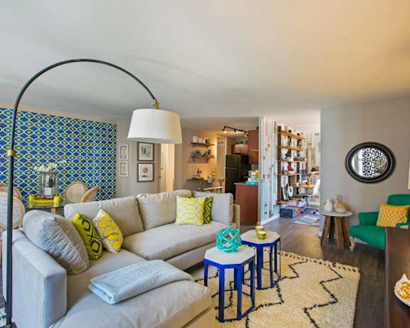 Photo Gallery Image