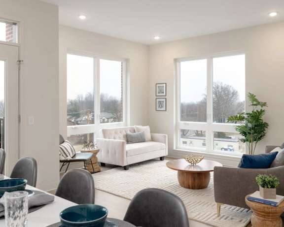 Photo Gallery Image