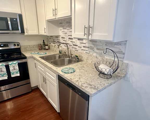 Photo Gallery Image