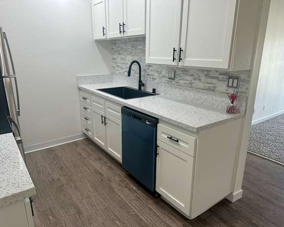 Photo Gallery Image