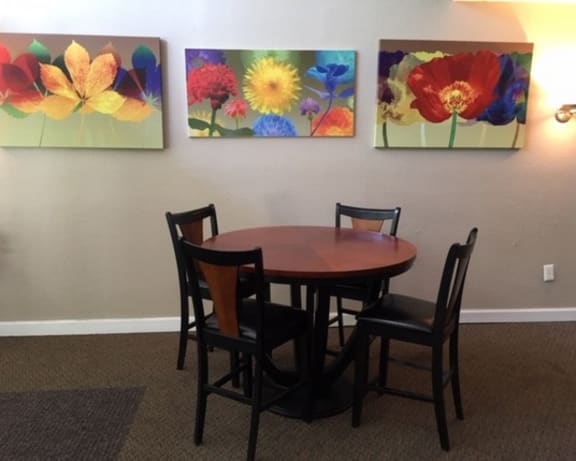 Photo Gallery Image
