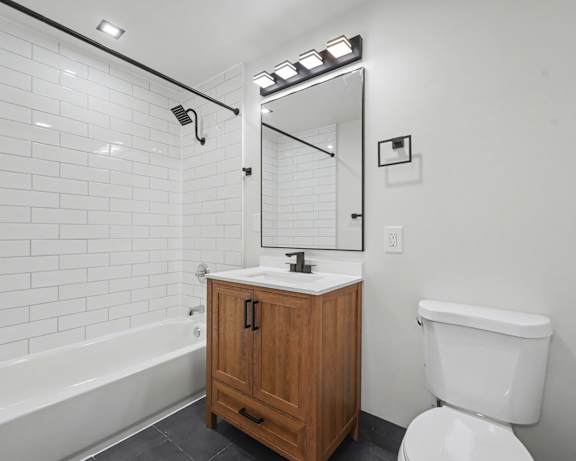 Photo Gallery Image