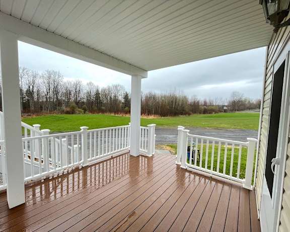 Photo Gallery Image