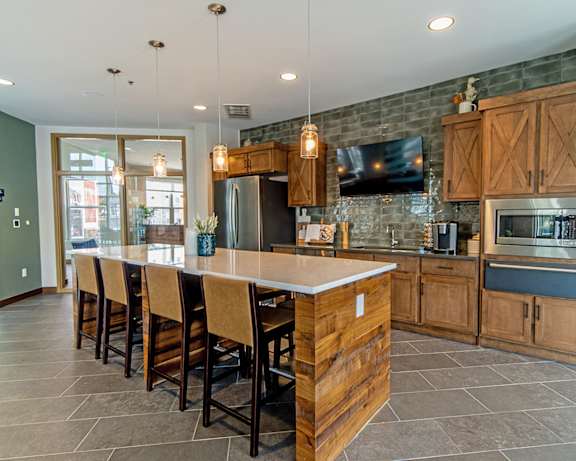 Photo Gallery Image