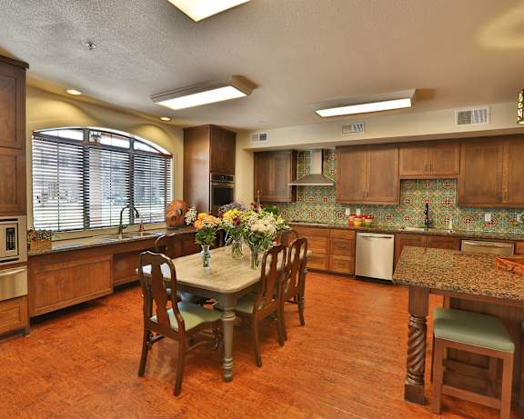 Photo Gallery Image