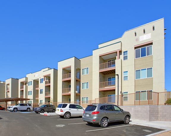 Photo Gallery Image