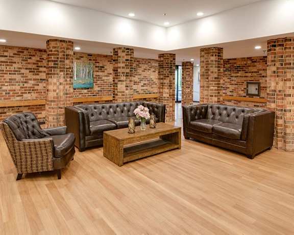 Photo Gallery Image