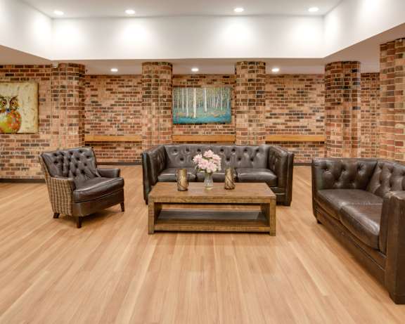 Photo Gallery Image
