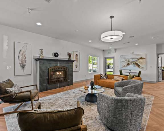 Photo Gallery Image