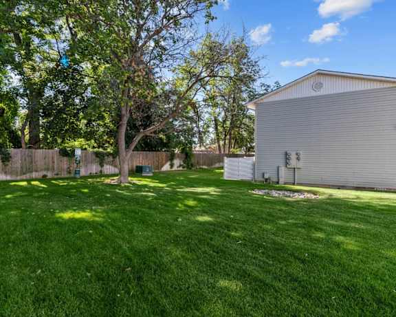 Photo Gallery Image