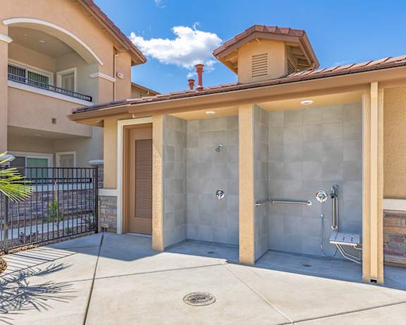 Photo Gallery Image