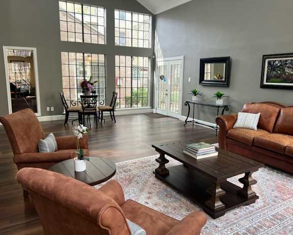 Photo Gallery Image