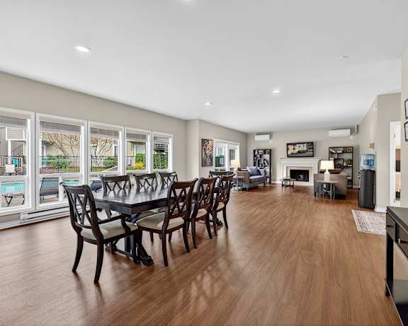 Photo Gallery Image