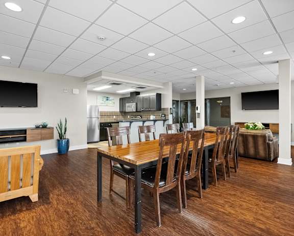 Photo Gallery Image