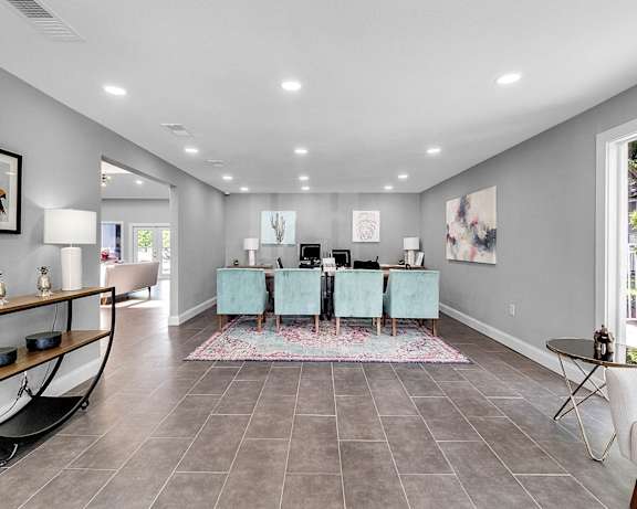 Photo Gallery Image