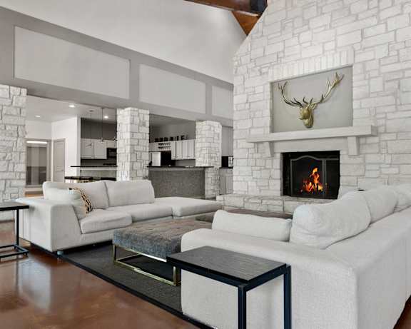 Photo Gallery Image