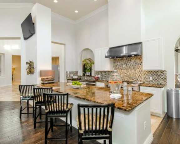 Photo Gallery Image