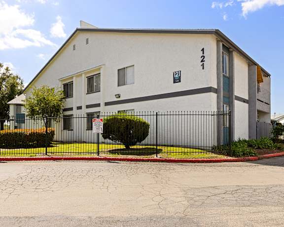 Photo Gallery Image
