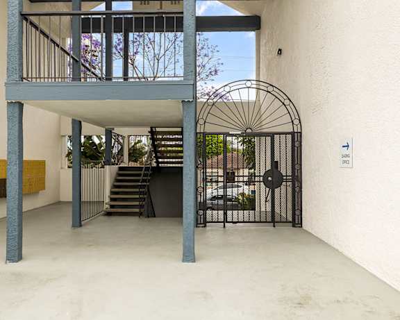 Photo Gallery Image