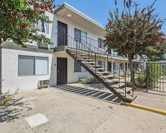 Photo Gallery Image