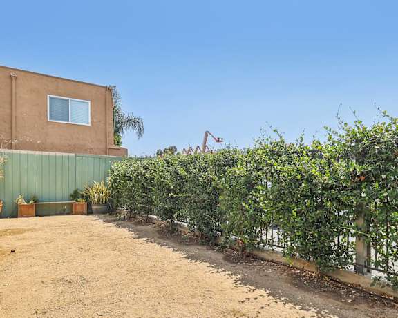 Photo Gallery Image