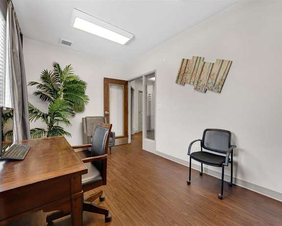 Photo Gallery Image