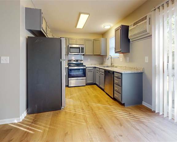 Photo Gallery Image