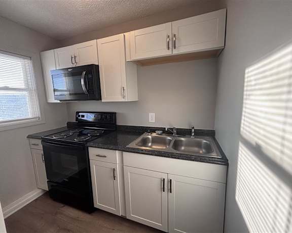 Photo Gallery Image
