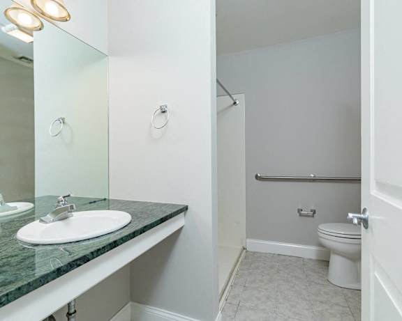 Photo Gallery Image