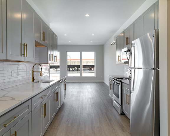 Photo Gallery Image