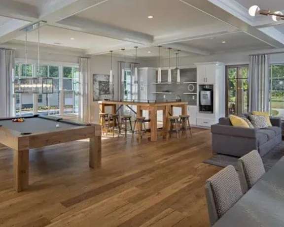 Photo Gallery Image