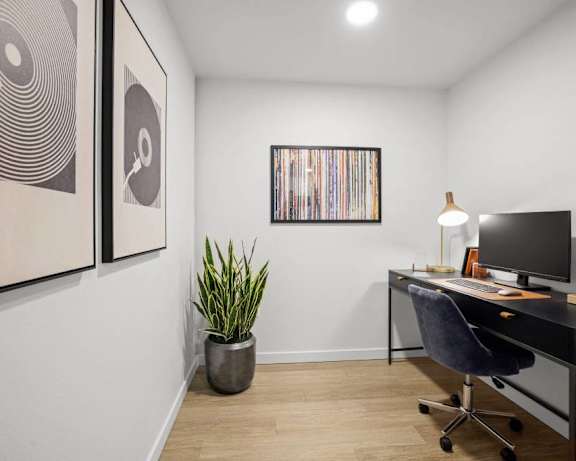 Photo Gallery Image