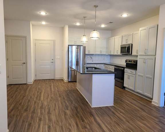 Photo Gallery Image