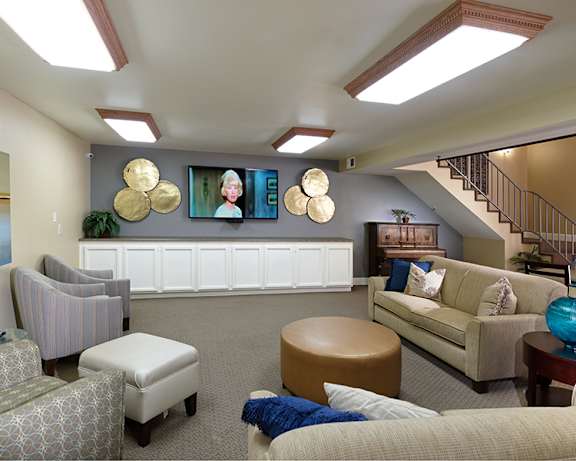 Photo Gallery Image