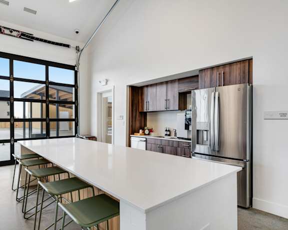 Photo Gallery Image