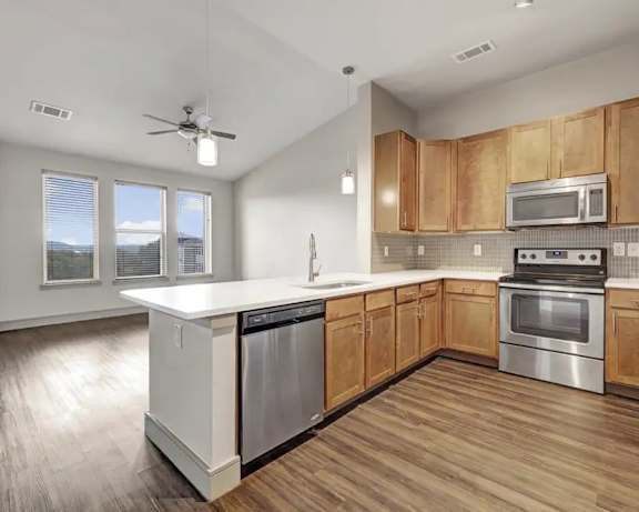 Photo Gallery Image